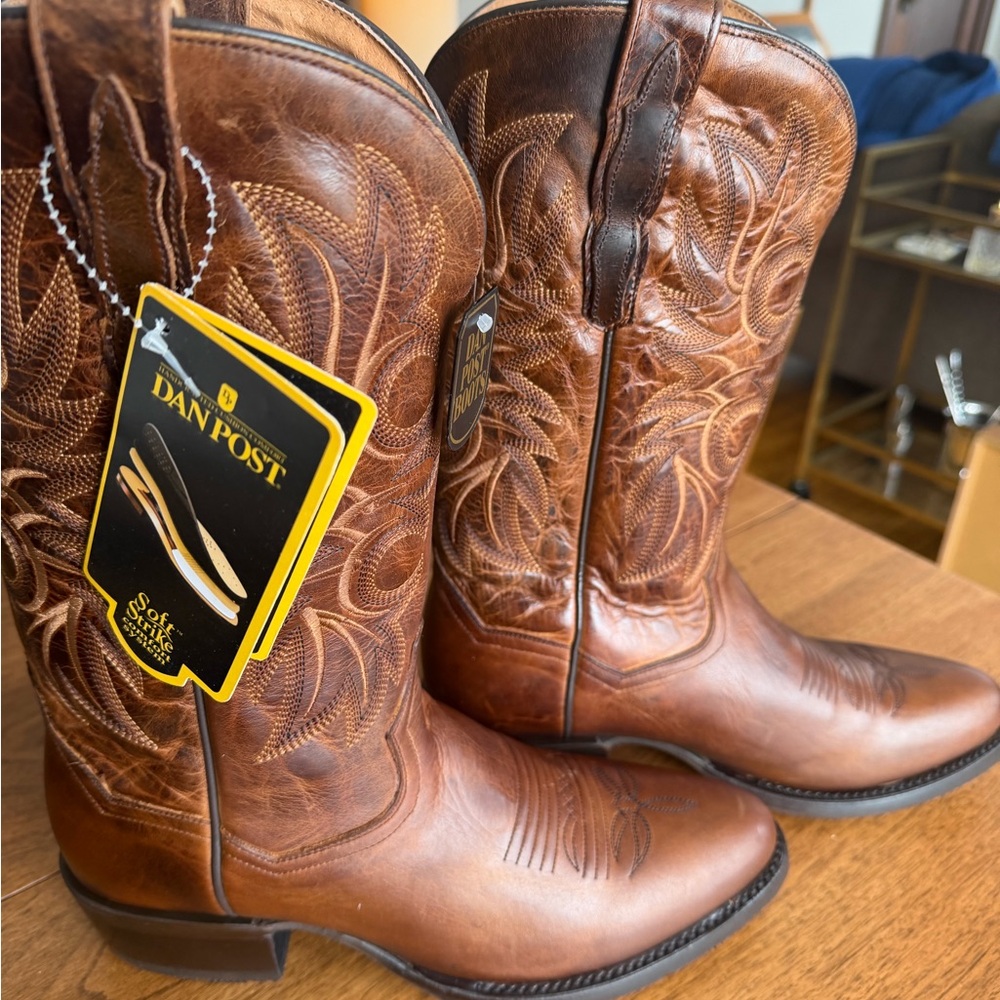 Dan Post Men's Tan Leather Cowboy Boots